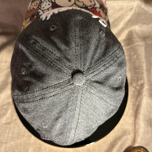 Hogwarts Harry Potter Hat Gender neutral - Picture 3 of 4